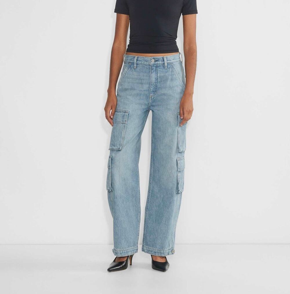 Aritzia Denim Forum 90s Millie Hi Rise Cargo Jeans Size 25